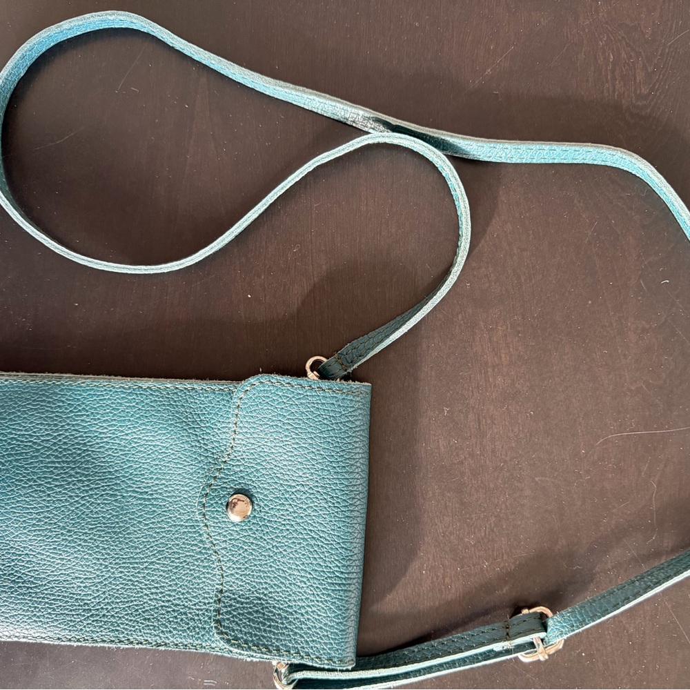 Elegant Teal Crossbody Bag